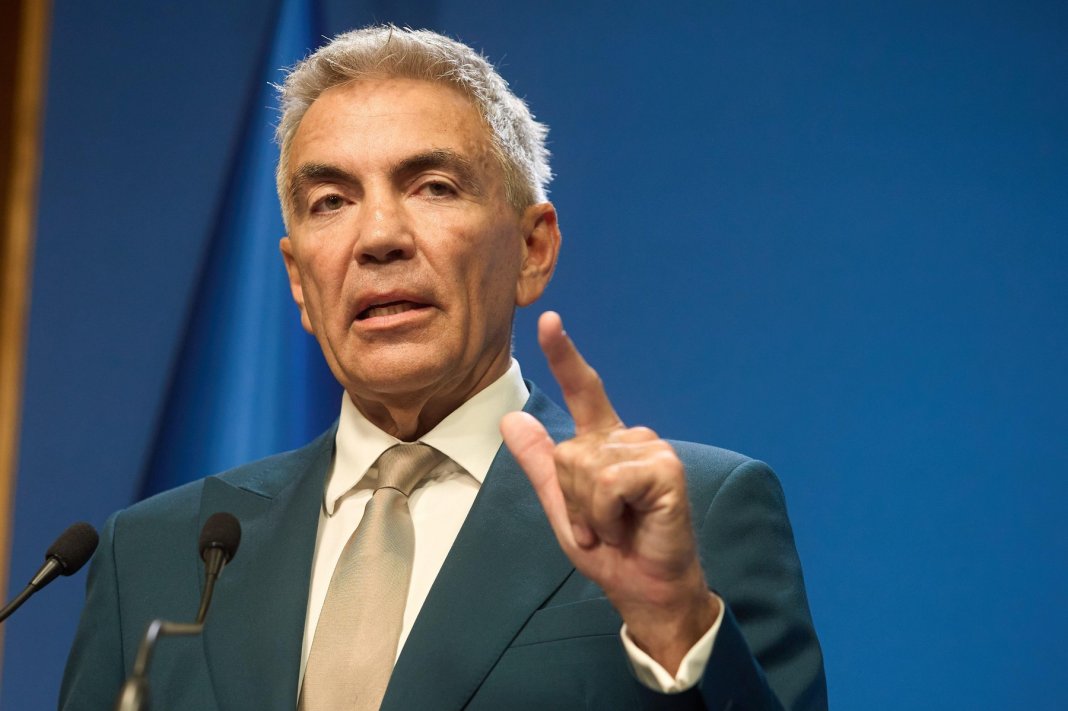 Dragoș Anastasiu a emis un avertisment după ce Oana Gheorghiu a preluat funcția în cadrul Guvernului. Dragoș Anastasiu a emis un avertisment după ce Oana Gheorghiu a preluat funcția în cadrul Guvernului.