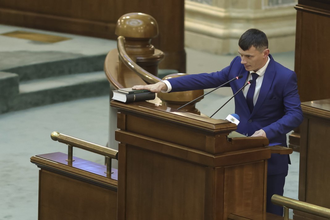 Paul Pintea, senatorul care a inclus informații false în CV, prins din nou la volan fără permis. A primit o condamnare în iunie