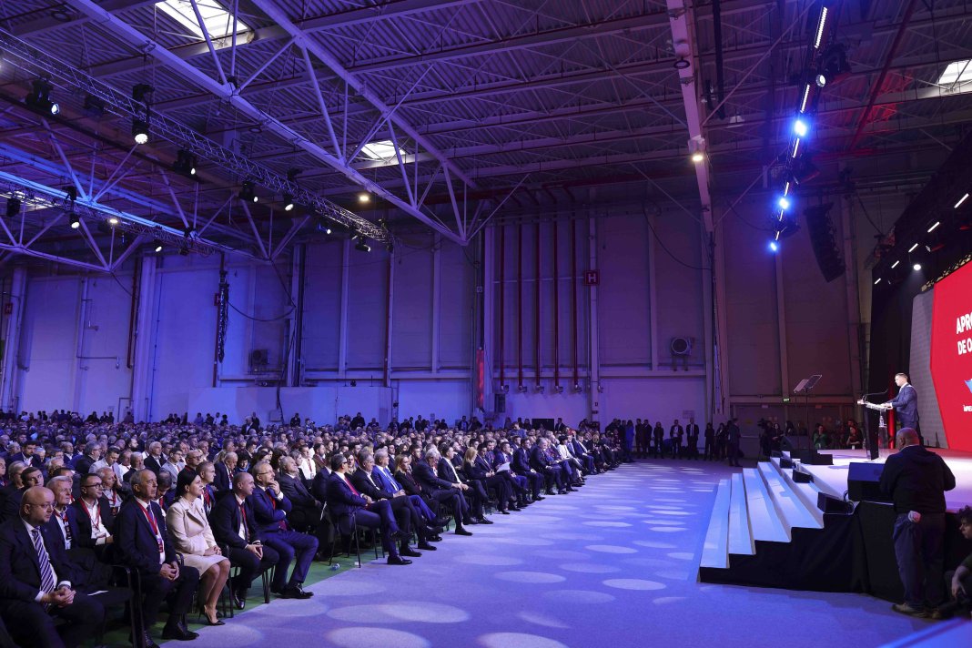 Relatare de la Congresul păcii al PSD: „Gică Paris” devine vicepreședinte, Soros eliminat din partid, Marian Neacșu se amuză alături de Năstase și Ponta