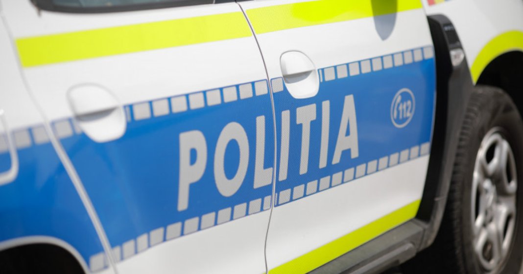 Crimă de Crăciun în Teleorman: Suspectul de bază a fost prins de poliție și transportat pentru audieri.