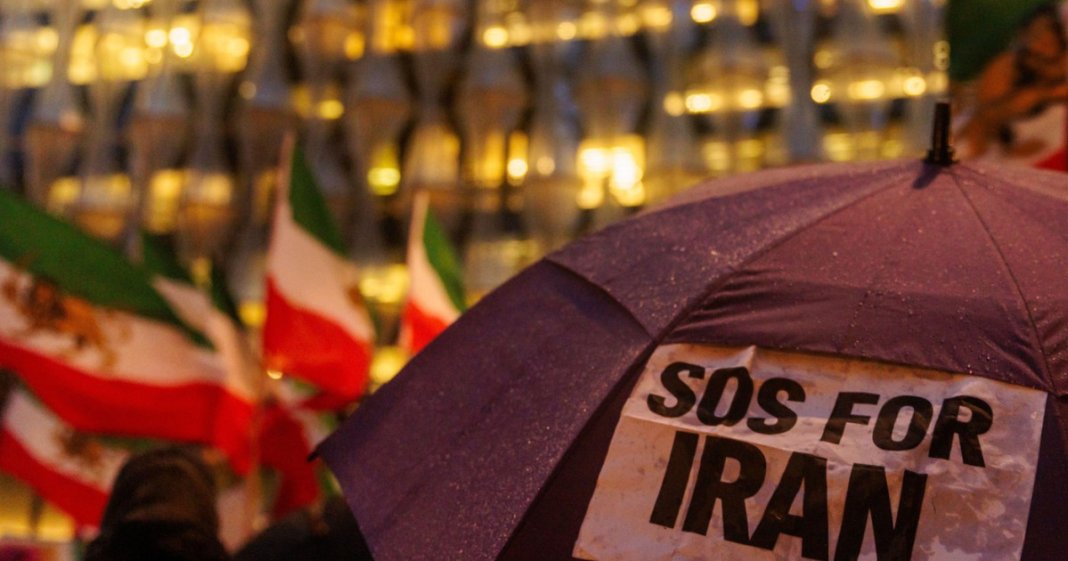 Uniunea Europeană clasifică Garda Revoluționară Islamică din Iran ca fiind o grupare teroristă.