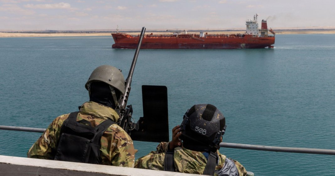 „Operațiunea Epic Error”: Cinci rațiuni pentru care prețurile petrolului nu se vor stabiliza după...