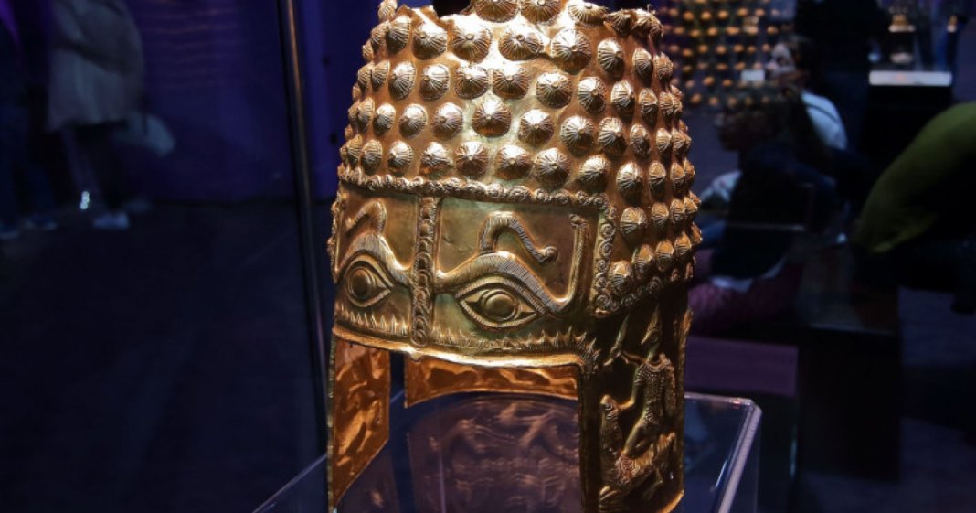 Coiful de la Coțofenești și brățările dacice sustrase din muzeul Drents din Olanda au fost recuperate