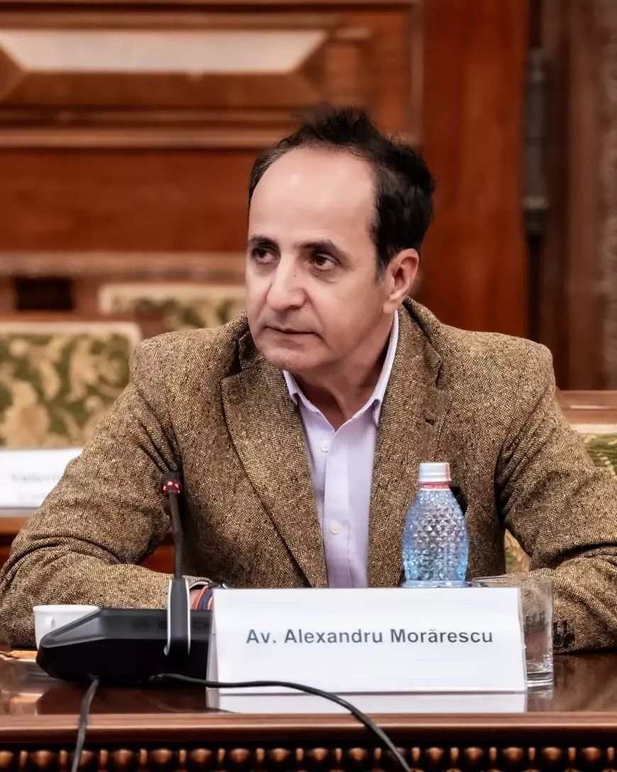 Judecătoare de la Tribunalul București bănuită de folosirea AI în fundamentarea unei decizii. Termenul „stipula” cenzurat