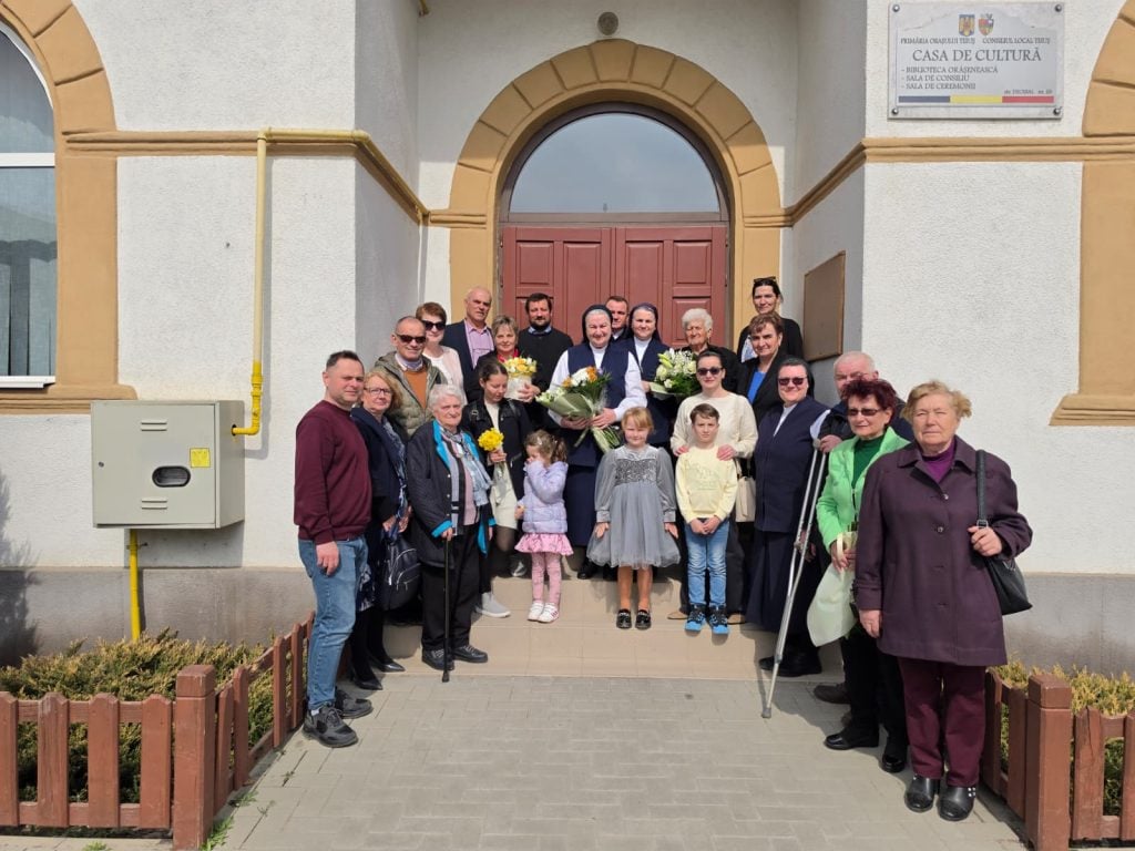 Povestea Surorii Emilia, mamă pentru 600 de copii timp de mai mult de 25 de ani: „Binele nu se face remarcat”