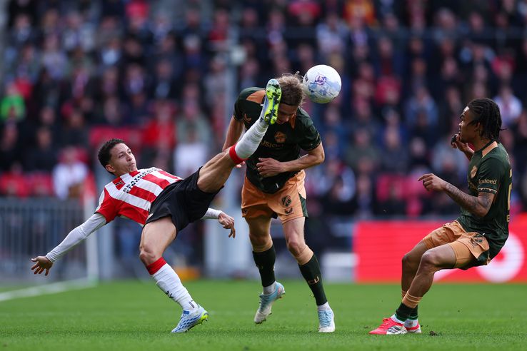 PSV - Utrecht 4-3 » O victorie importantă pentru Dennis Man și echipă! Duminică, PSV are șansa de a obține titlul