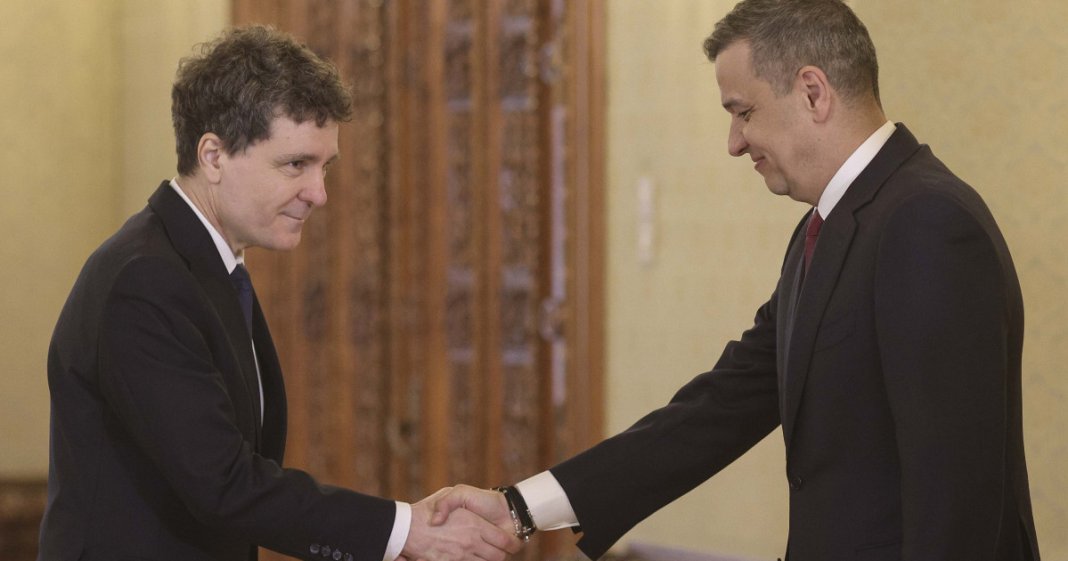 Răspunsul lui Sorin Grindeanu la interogarea referitoare la eventuala suspendare a președintelui Nicușor Dan