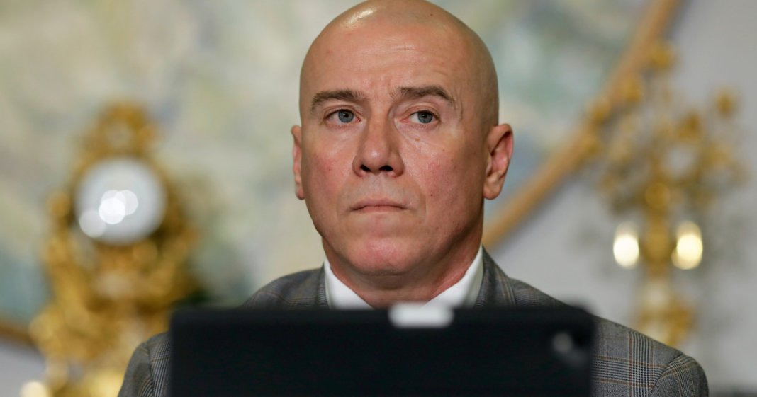 Demisia lui Demeter András István, ministrul Culturii, după ce au fost publicate înregistrări în care folosește limbaj vulgar...