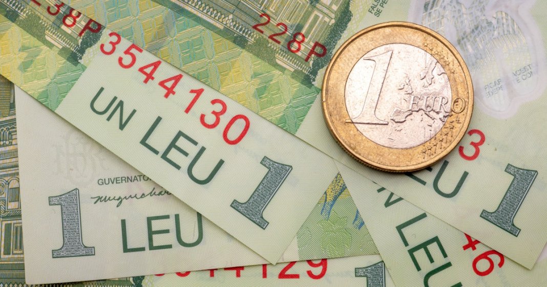 Euro atinge un nou vârf istoric; Profesorul Cristian Păun trage un semnal de alarmă că economia României este „în ruine”...