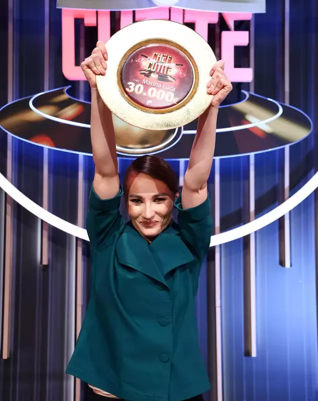 Marina Luca a obținut victorie la Chefi la cuțite 2026, ediția 17 Marina Luca a obținut victorie la Chefi la cuțite 2026, ediția 17. Ce recompensă a încasat alături de Cuțitul de aur oferit de chef Sautner?