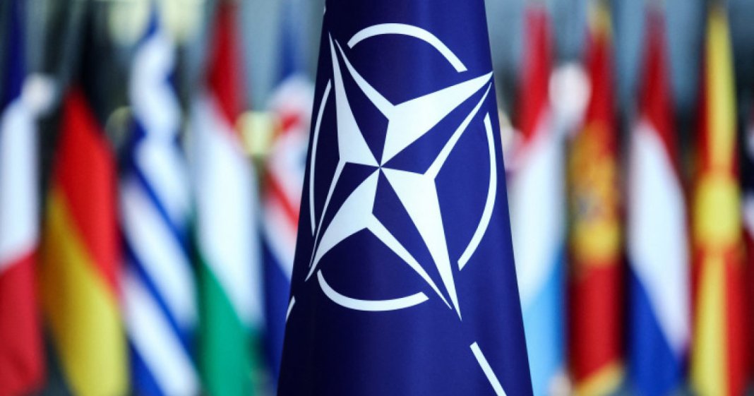 Reacția preliminară a NATO în urma loviturii unei drone rusești asupra unui imobil de 10 etaje din Galați