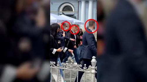 Un număr mai mare de ofițeri SPP decât de jurnaliști în preajma lui Bolojan la Timișoara. De ce se bucură de sprijinul unei armate de ofițeri, dacă este atât de admirat de întreaga națiune, așa cum afirmă propaganda?