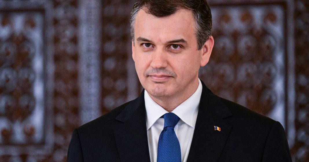 Eugen Tomac, following the USR announcement that it will not support the government: More than 200 parliamentarians back the project on...