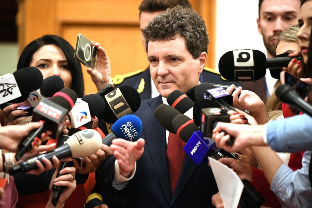 Nicușor Dan declară: „Vom avea o administrație minoritară”. Când se așteaptă partidele să-i ofere soluția.
