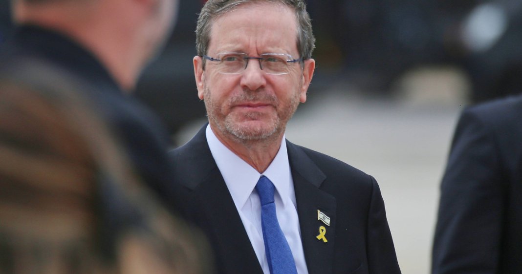 Președintele israelian Isaac Herzog, în Iași: Comunitatea evreiască din România a avut o contribuție semnificativă în crearea și...