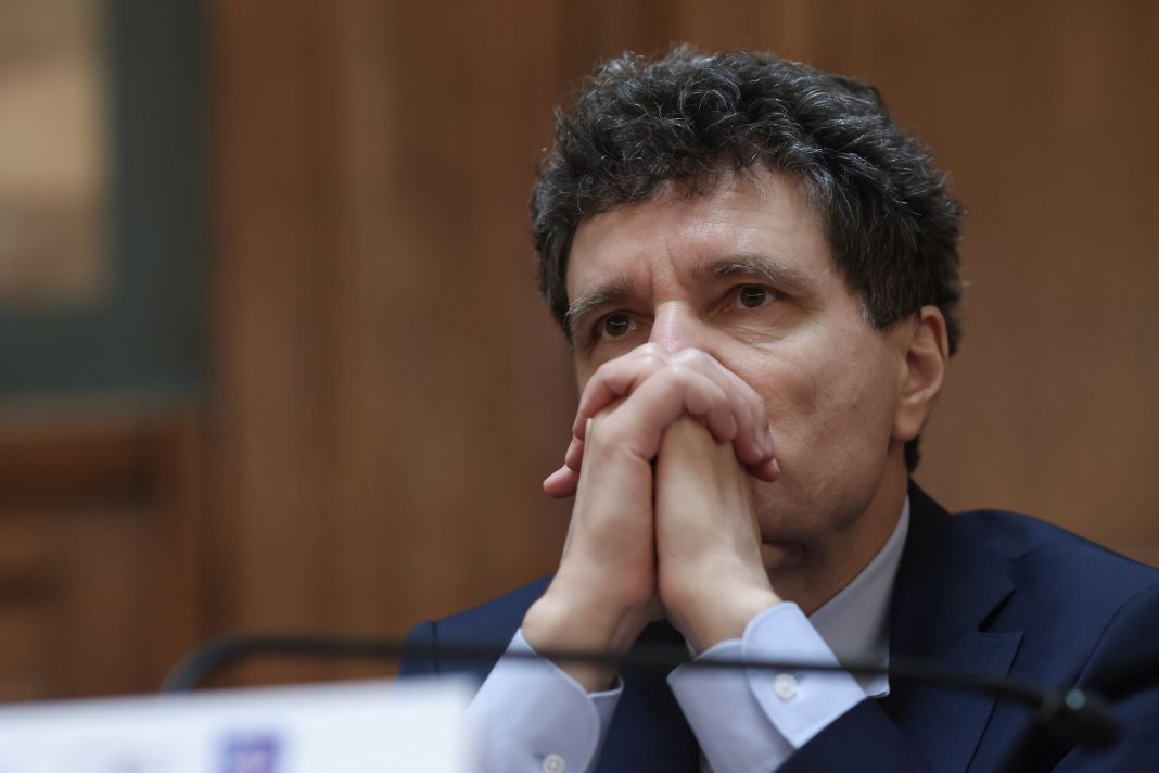 Consultări importante la Cotroceni. Nicușor Dan adună partidele luni, la o lună și jumătate după prăbușirea Guvernului.