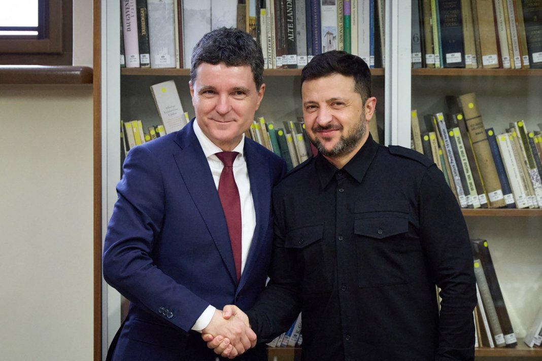 Nicușor Dan a efectuat o vizită în Ucraina la solicitarea lui Zelenski / Relevanța participării la Summitul de la Kiev