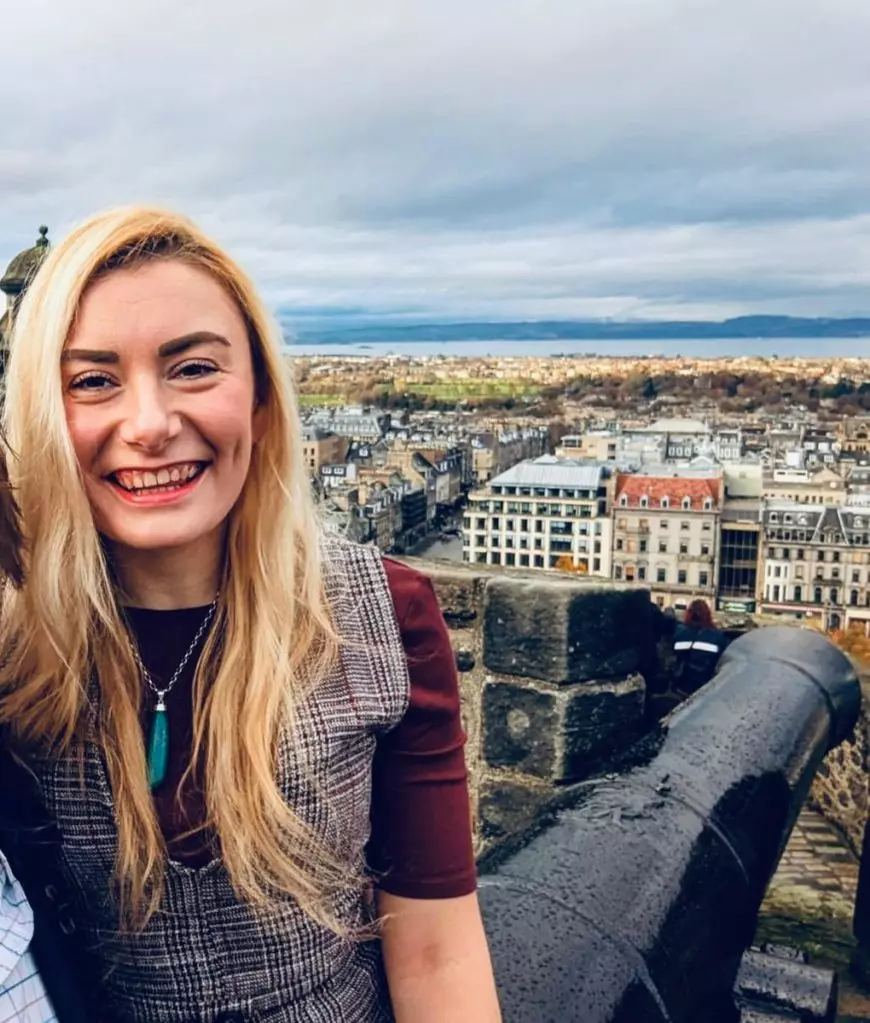 O româncă își dezvoltă cariera în sectorul lawtech în Marea Britanie: „Este o comunitate extrem de multiculturală”