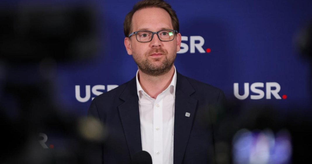 USR se adună în ședință, după pronunțarea CCR: Formațiunea va reconfirma susținerea pentru Dominic Fritz